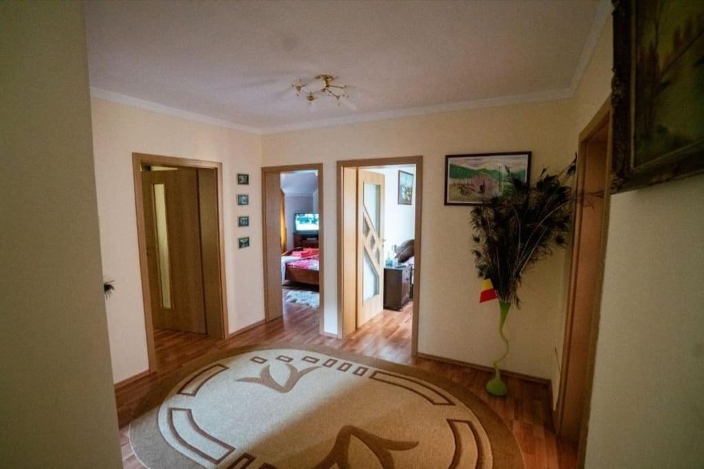 Casa Mona Villa Oradea Ngoại thất bức ảnh