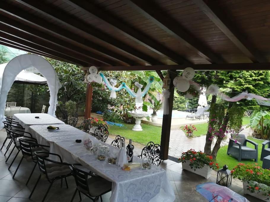 Casa Mona Villa Oradea Ngoại thất bức ảnh